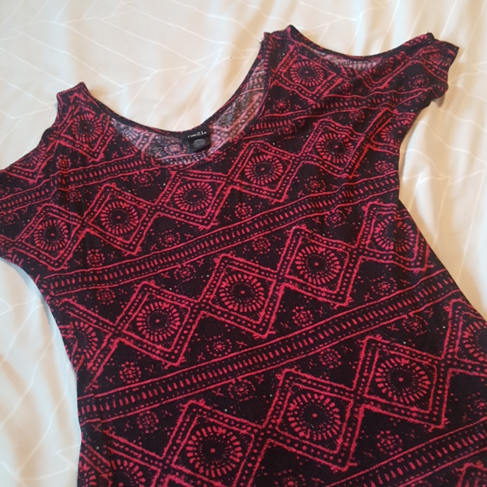 4 for $20 Cold shoulder tee